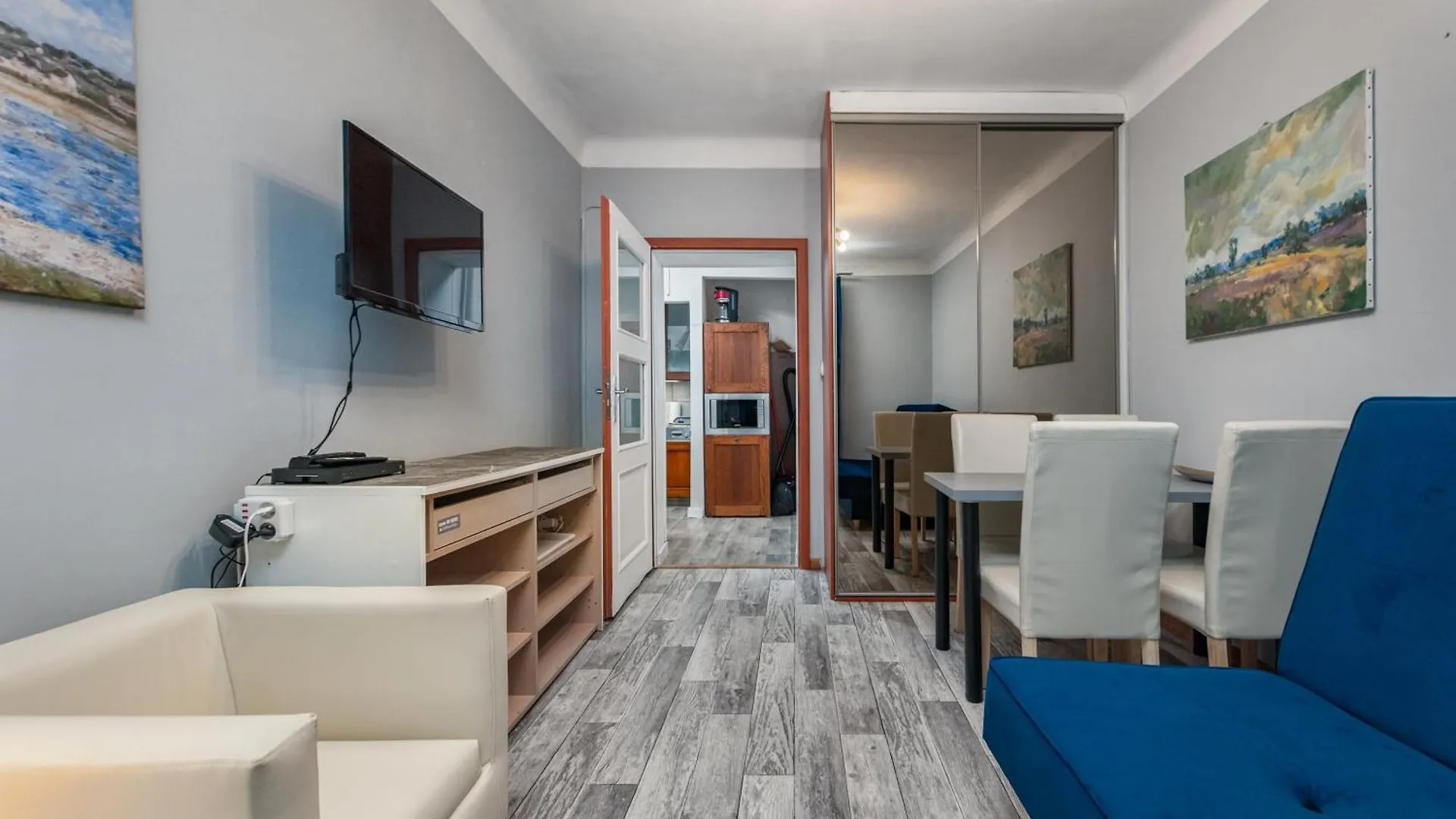 Apartment Elektoralna 19 By Homeprime Warsaw