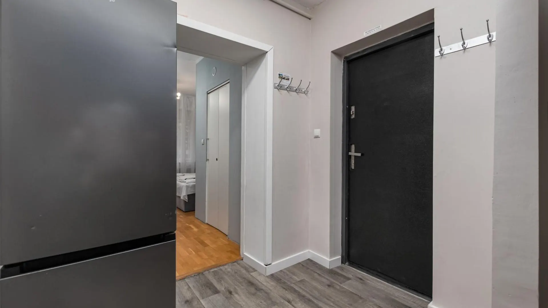 Apartment Elektoralna 19 By Homeprime Warsaw Poland